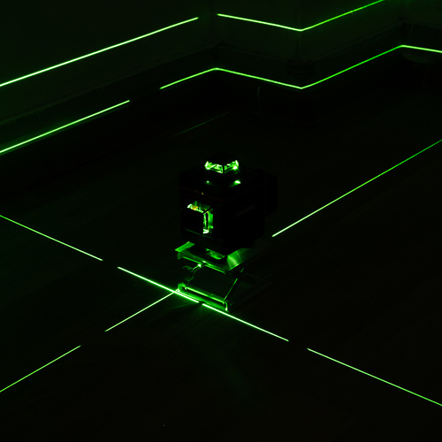 eng_pl_16-line-360-degree-laser-level-15932_15.jpg 4D krysslaser med grønn laser, vater og etui 16-Linjers 360° Lasernivå