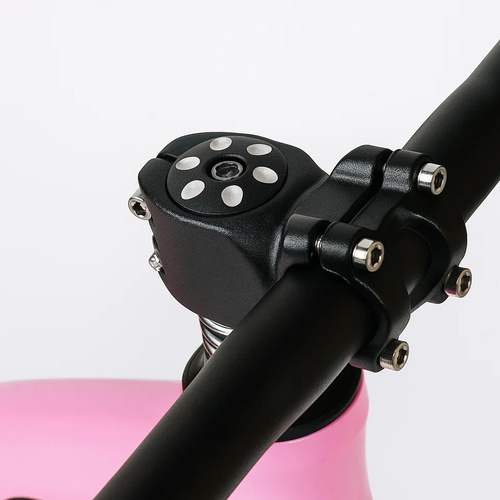 eng_pl_Balance-bike-pink-Kruzzel-25768-18263_5.jpg Balansesykkel for barn fra 2 år, lett barnesykkel med 12-tommers hjul og skulderrem Rosa