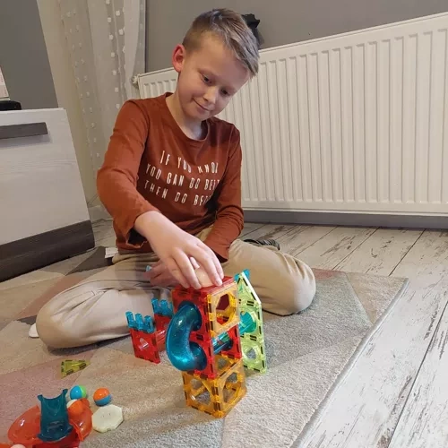 eng_pl_Magnetic-blocks-track-77pcs-Kruzzel-22684-17336_14.webp Magnetiske Byggeklosser Med Bane 77 Deler Flerfarget