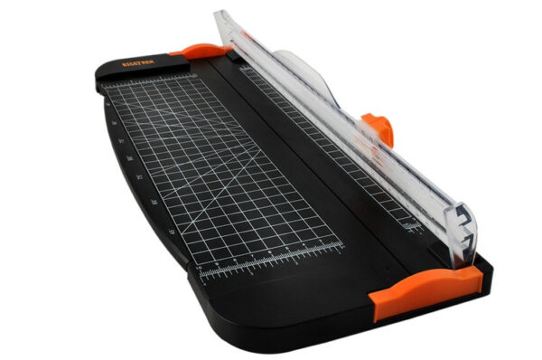 eng_pl_Paper-guillotine-trimmer-12902_2.jpg Papirkutter, presisjonstrimmer og fotokutter for A4-, A5- og A6-format