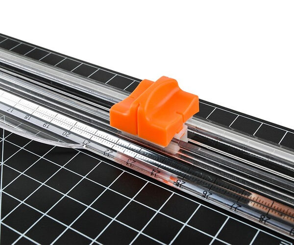 eng_pl_Paper-guillotine-trimmer-12902_3.jpg Papirkutter, presisjonstrimmer og fotokutter for A4-, A5- og A6-format